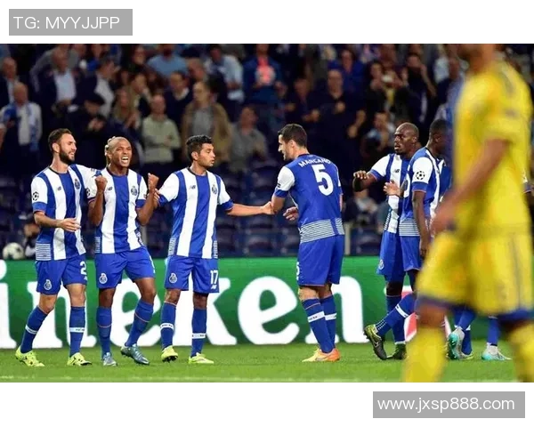 葡萄牙国民与马里迪莫激战正酣比分悬念引人关注 葡萄牙国民与马里迪莫激战正酣比分悬念引人关注