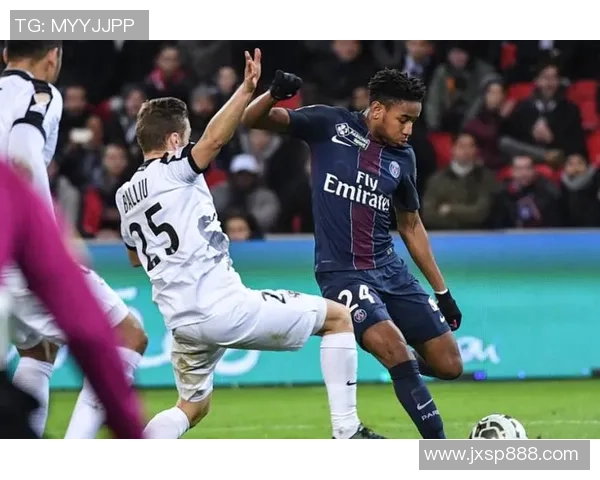 阿德莱德主场迎战布里斯班展开激烈对决期待精彩表现